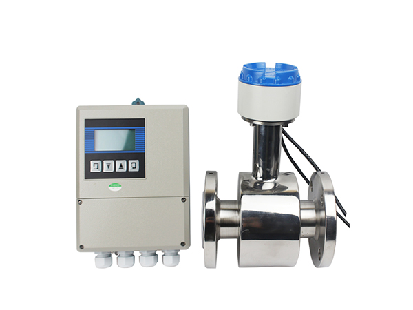MFE-R Remote — MaxFlow Flow Meter